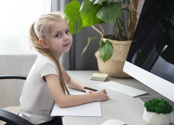 Can Interactive Museum Exhibits Promote Health Education Among Teens?